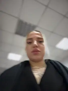 pinkstar_ Adlı Modelin Canlı XXX Sohbeti