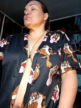 Chatroom XXX en direct de Zuleyka_69