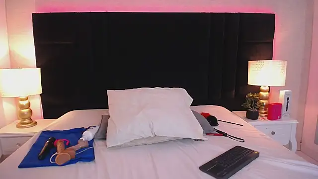 Czat XXX na żywo – laila_stilwiills