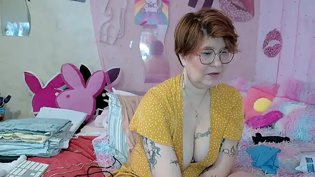 Chat +18 de Sandrasexxyy ao vivo