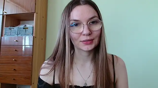 LooveELLYx: απευθείας συνομιλία ΧΧΧ