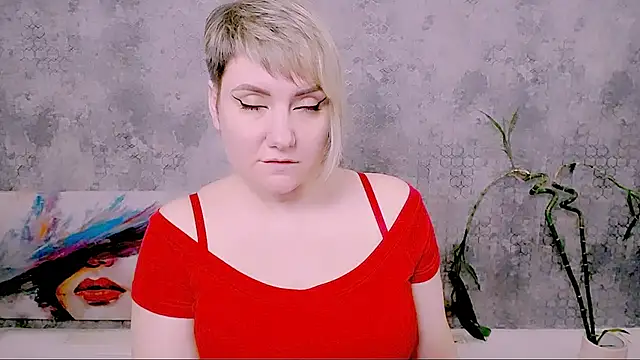 Djullia 现场XXX聊天