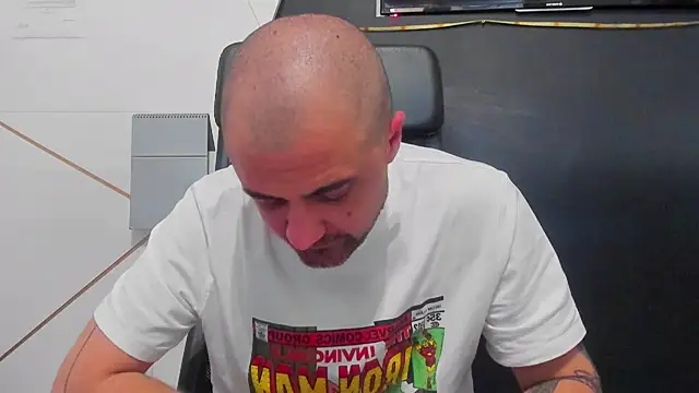 JamesMyerss 现场XXX聊天