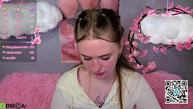 XXX chat uživo modela Betany_Foks