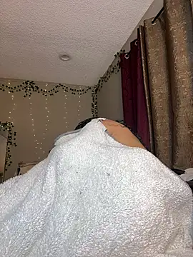 Онлайн чат XXX Shuggabutt