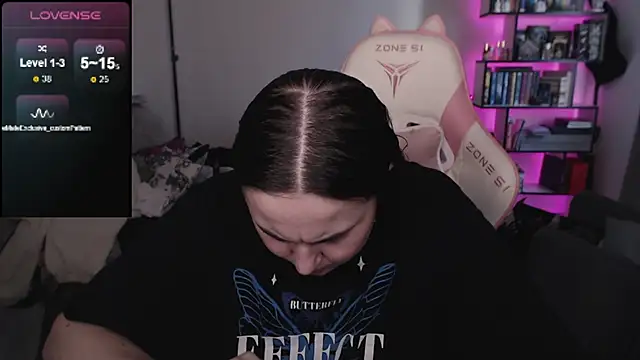 دردشة SexyWitch_666 الجنسية المباشرة