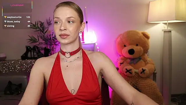 دردشة NovaHollisx الجنسية المباشرة