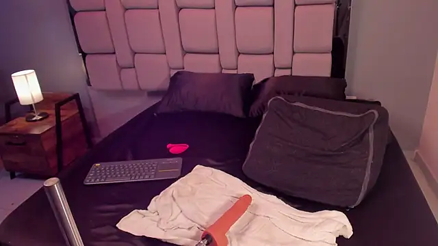 Chatroom XXX en direct de Belanny