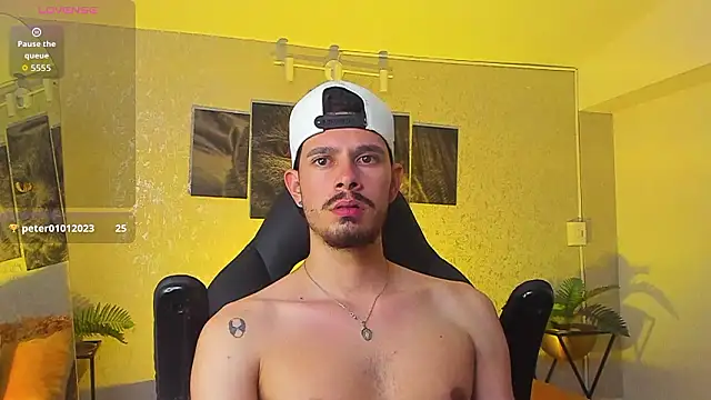 Nils_saintt's Live XXX Chat