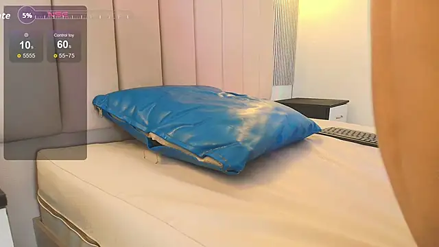 lian_cameron's Live XXX Chat