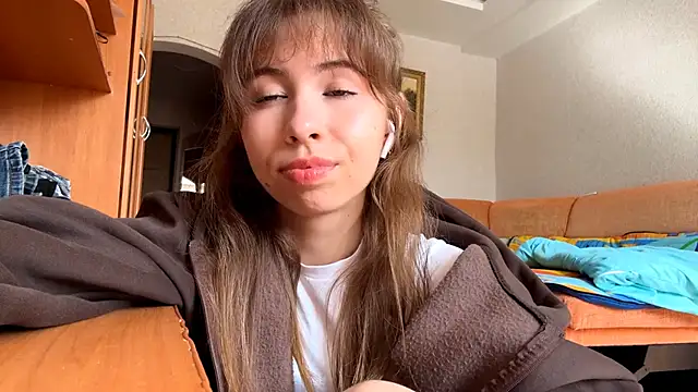 SerenaHawthorne Chat XXX in diretta