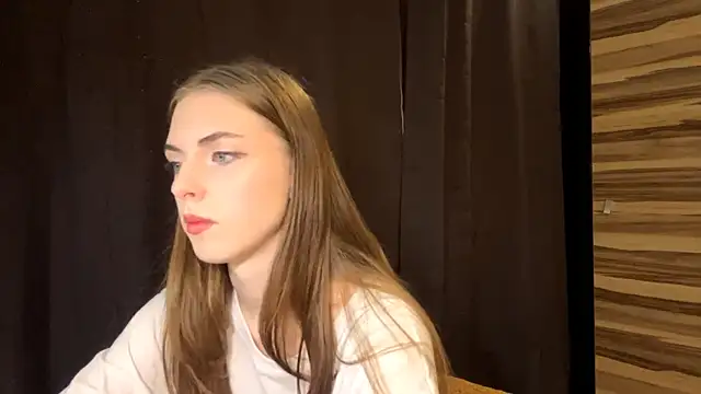 XXX chat uživo modela PollyDream