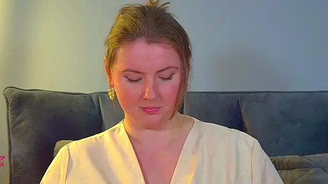 MelodyMoores Chat XXX in diretta