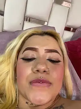 milamonroyy Chat XXX in diretta