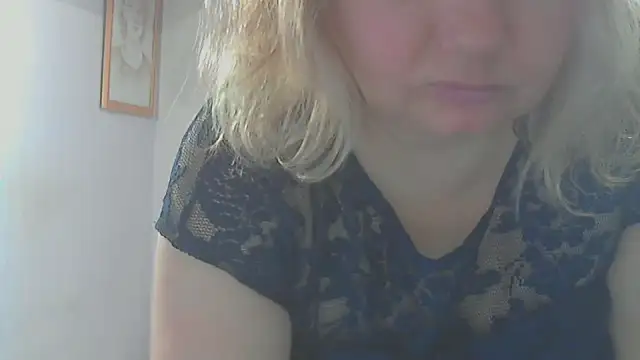 Chatroom XXX en direct de Lusi-777