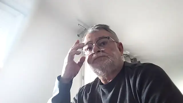 oura 即時 XXX 聊天