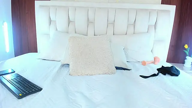 Chat XXX en directo de Anita23__