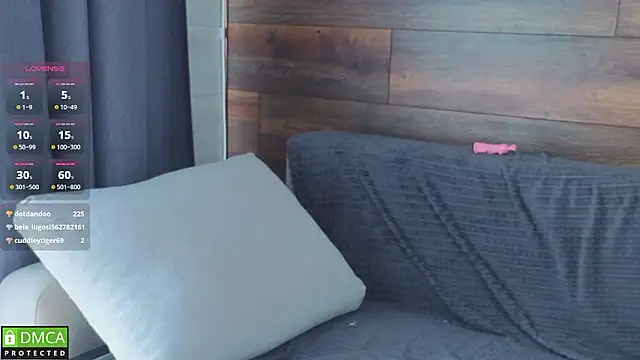 EmilieLong Live XXX-Chat