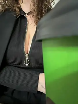 แชท XXX สดของ CrazyTori