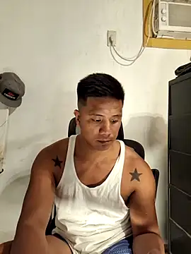 Felix_Asher Chat XXX in diretta