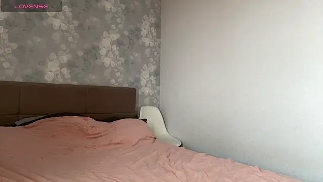 دردشة MIA_SHADE الجنسية المباشرة