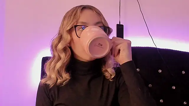 Laurenn_Sweet 现场XXX聊天