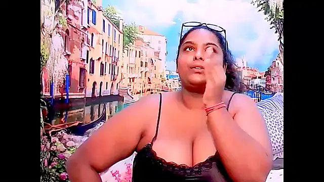 Indianfairy99's Live XXX Chat