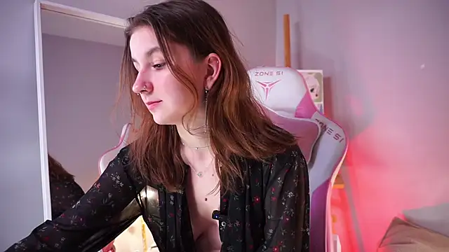 Frantease লাইভ XXX চ্যাট