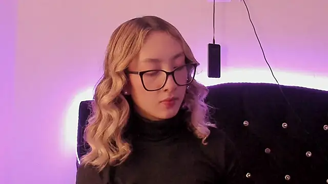 Laurenn_Sweet 라이브 XXX 채팅