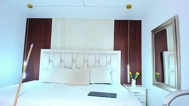 XXX chat uživo modela Anita23__