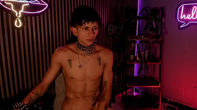 Онлайн чат XXX Maximoking26