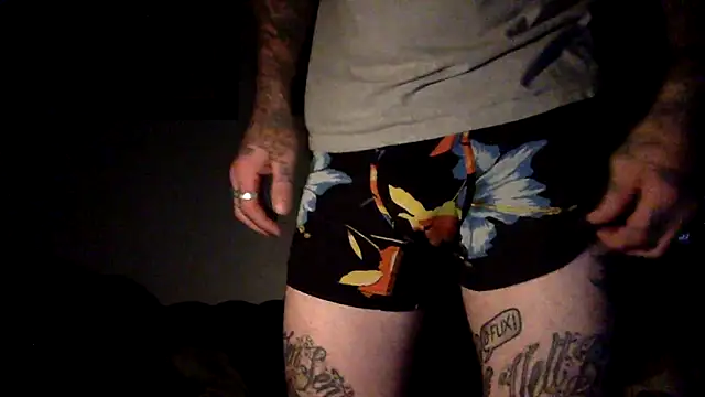 motorboater69: διαδικτυακό σόου στην κάμερα