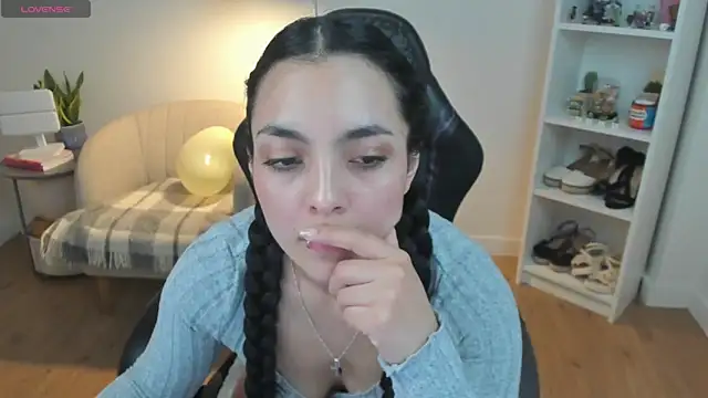 Chat XXX en directo de _BellaEvans_