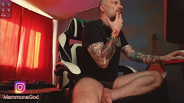 LuckyAlexx webcam show