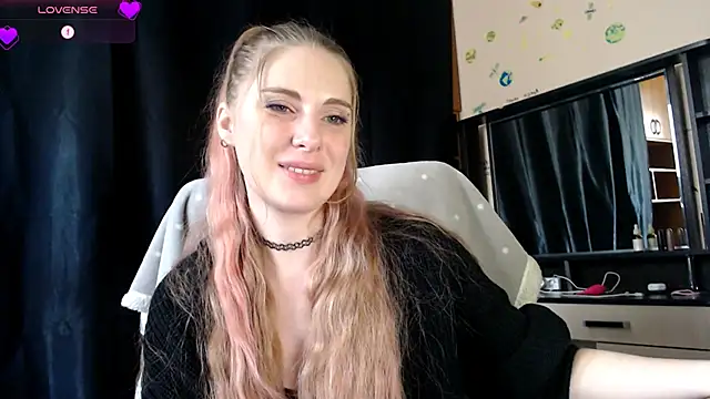 Aqualen élő XXX-chatje