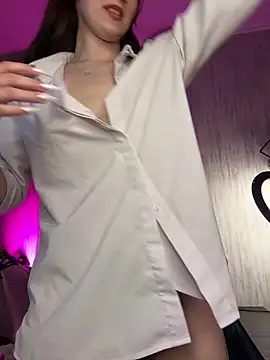 FlexboxDoll's Live XXX Chat