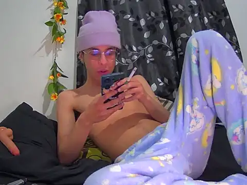 militoveruss2 Webcamshow