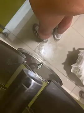 SXkinkyturkのライブXXXチャット