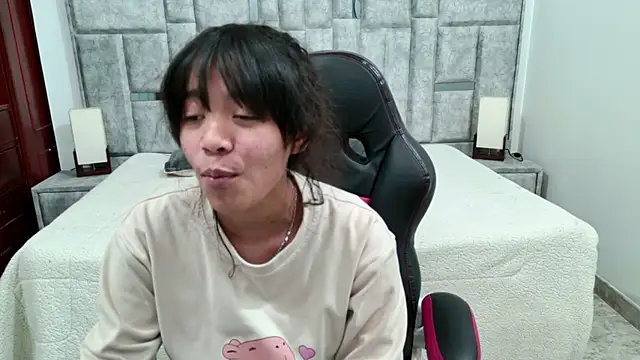 laureentt_: απευθείας συνομιλία ΧΧΧ