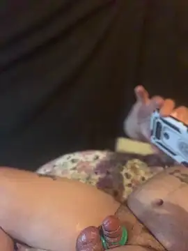 Ldnick69のライブXXXチャット