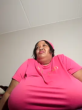 Show modela nancy111 na web-kameri