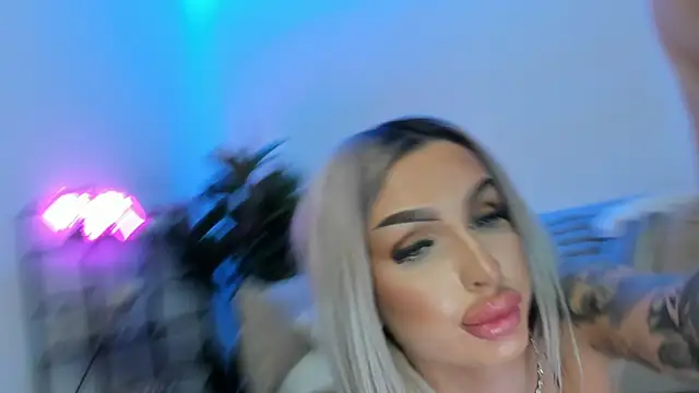 Živý XXX chat ArianaXO_