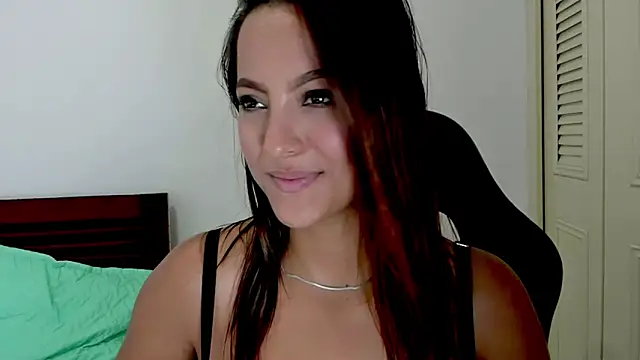 vanessa_saquirt – Naživo XXX chat