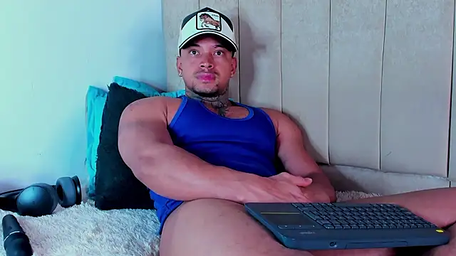 Stiven_collins élő XXX-chatje