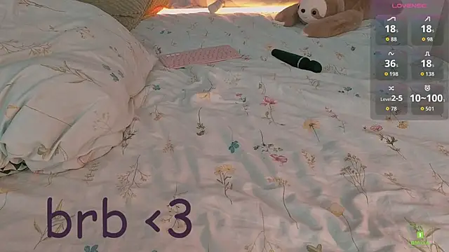 Erytheia Live XXX-Chat