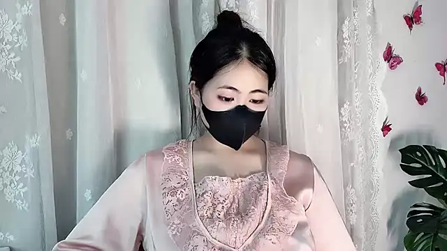 Amelia-babee Adlı Modelin Canlı XXX Sohbeti