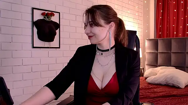 دردشة TessaMill الجنسية المباشرة