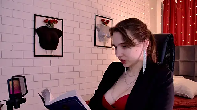 TessaMill Chat XXX in diretta