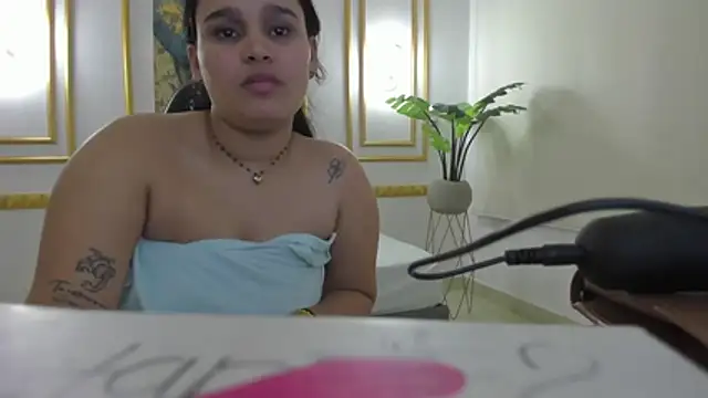 lia_sexx19's Live XXX Chat