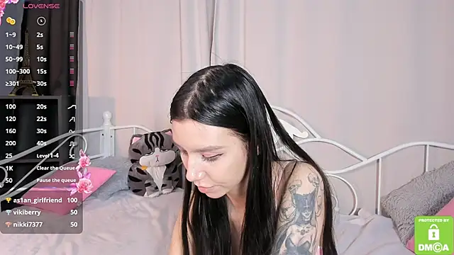 Chat +18 de Amelia_skyy ao vivo